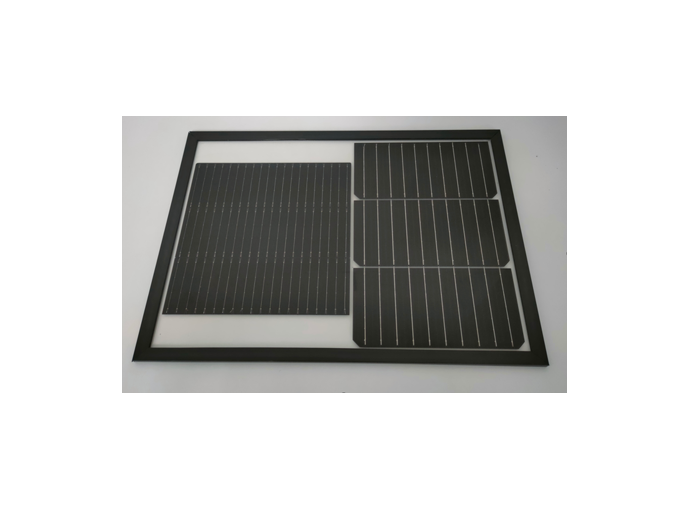 Performance 7 Cell Demo Panel (vs M10 half cut cells)